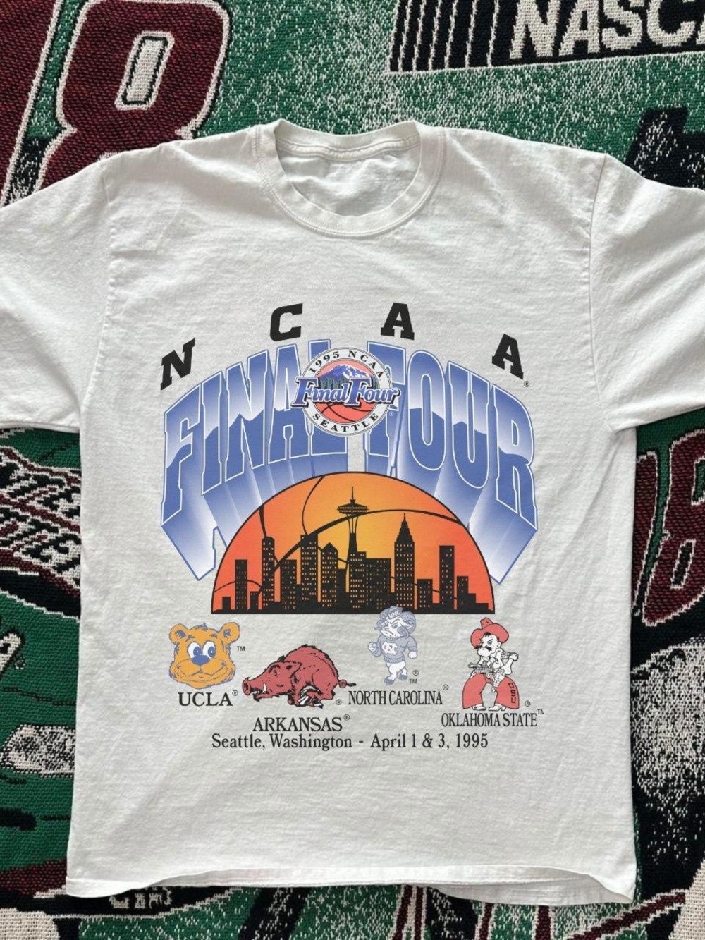 Gildan White 'NCAA Final Four Seattle 1995' Graphic Tee